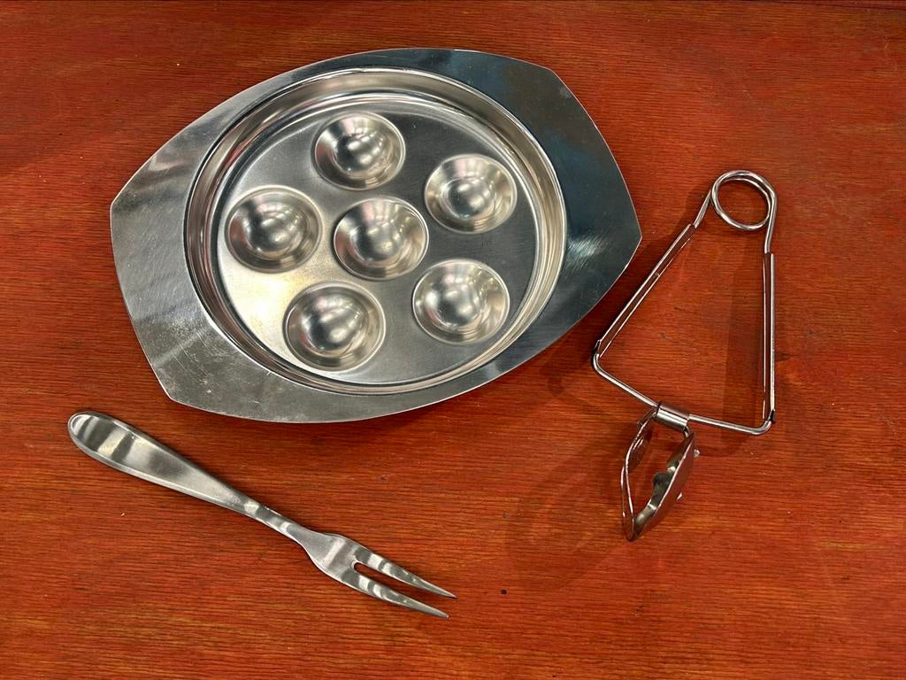 Set van 5 Escargot/slakken borden, tangen, vorken, Huis en Inrichting, Keuken | Servies, Ophalen