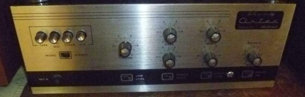 Artec 212B Stereoversterker, Ophalen of Verzenden, Versterker