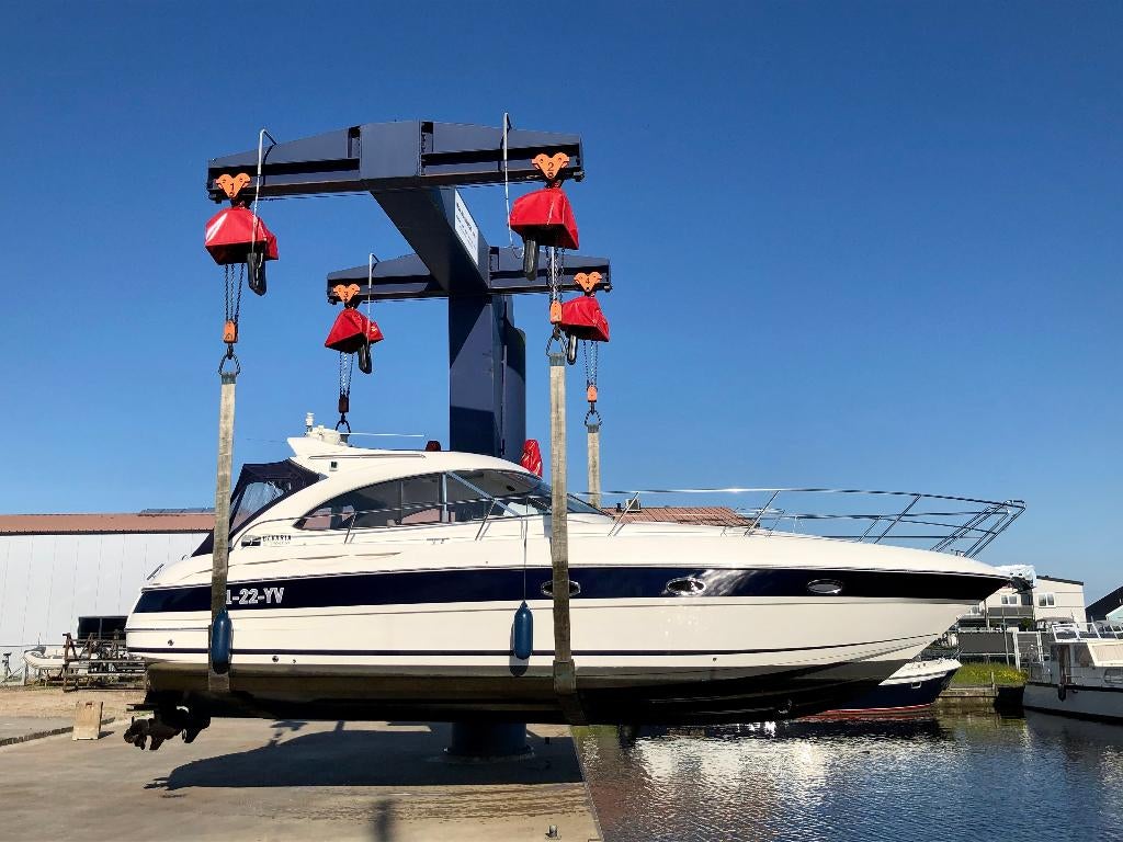 Bavaria Sport 35 HT (07) | Schiphuis gelegen | 11.40m (37ft), Watersport en Boten, Motorboten en Motorjachten, Ophalen, Gebruikt