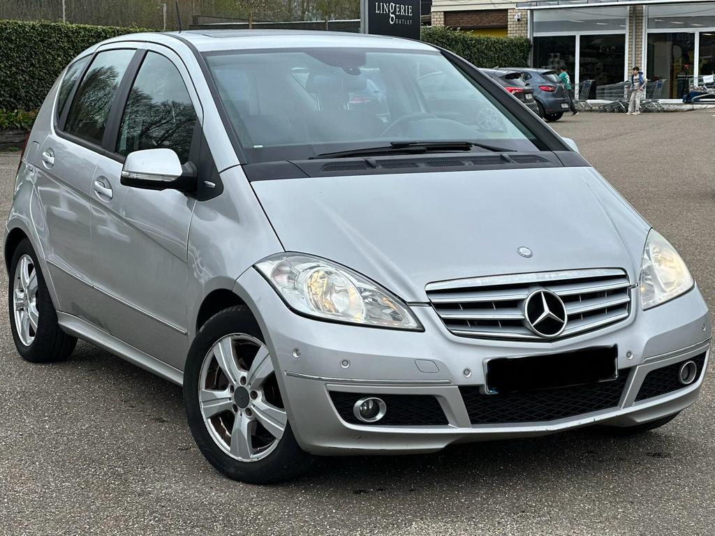 Mercedes a200D automatique, Autos, Mercedes-Benz, Particulier, Classe A, ABS, Bluetooth, Ordinateur de bord, Verrouillage central