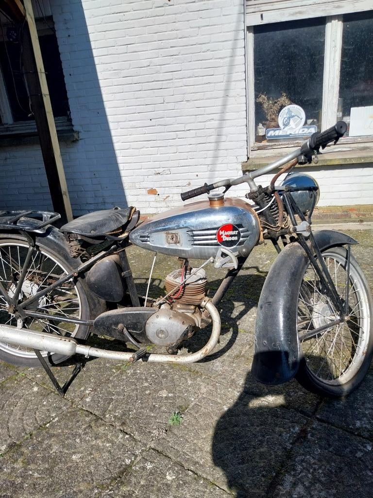 Oldtimer Magnat Dubon., Fietsen en Brommers, Brommers | Oldtimers, Ophalen