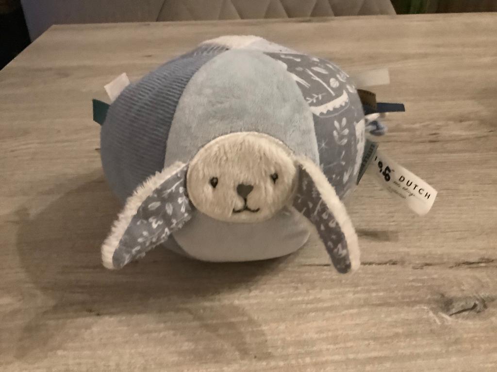 Baby Little Dutch pluche activiteiten bal, Ophalen of Verzenden, Zo goed als nieuw, Rammelaar