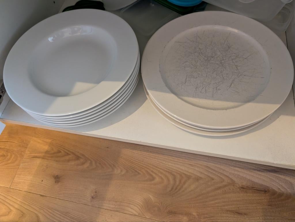 Gratis Ikea borden, Huis en Inrichting, Ophalen, IKEA