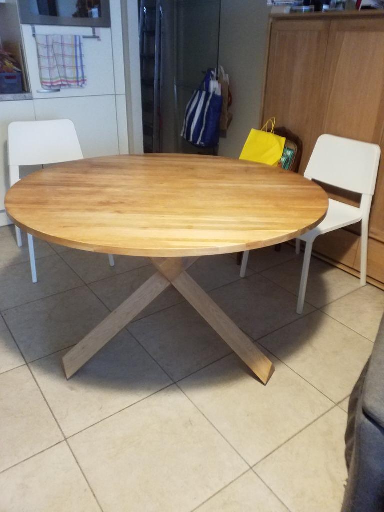 Superbe table en chêne mod, Maison & Meubles, 100 à 150 cm, Cinq personnes ou plus, Rond, Comme neuf