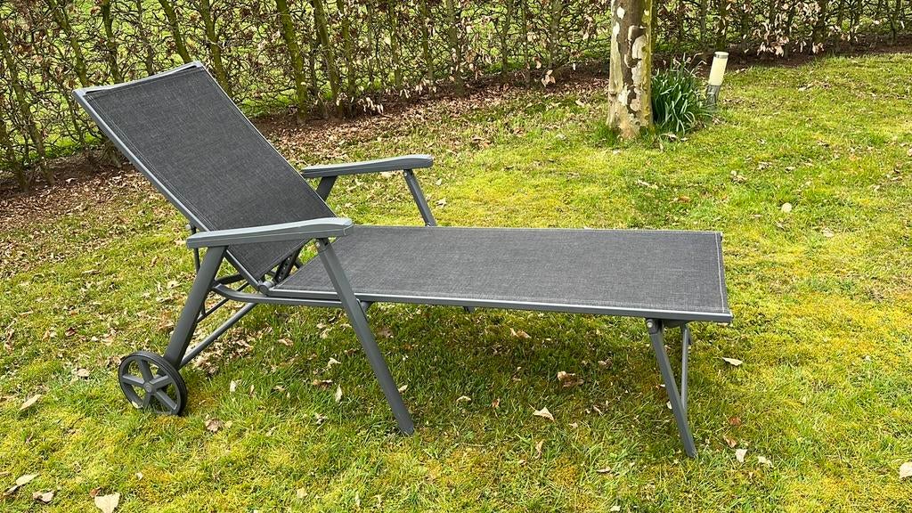 Ligbed, Tuin en Terras, Ligbedden, Ophalen, Zo goed als nieuw, Aluminium, Verstelbaar