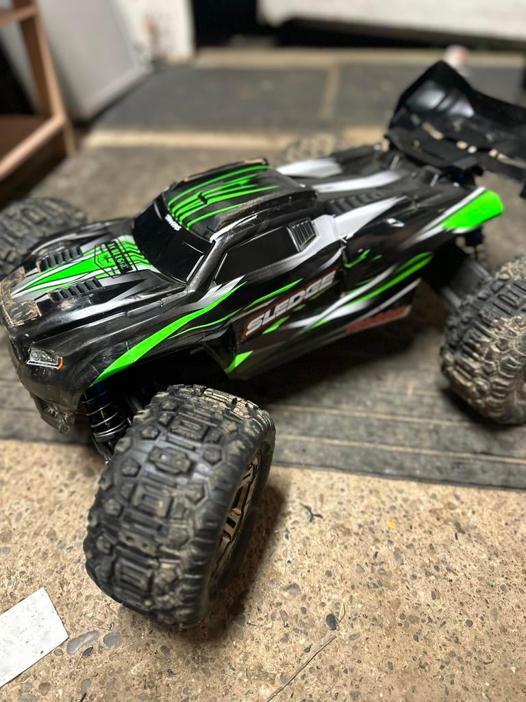 Traxxas sledge 8s, Enlèvement ou Envoi, Comme neuf
