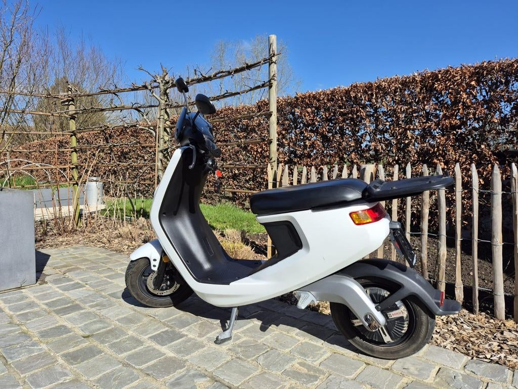 NIU Scooter Electric, Vélos & Vélomoteurs, Cyclomoteurs | Marques Autre, Enlèvement