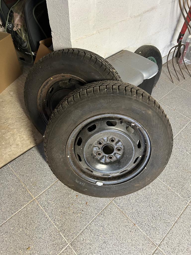 175/70/R14 84T, 2 Wielen met Yokohama banden,  (Zemst), Auto-onderdelen, Banden en Velgen, Ophalen, 14 inch, Gebruikt, 175 mm