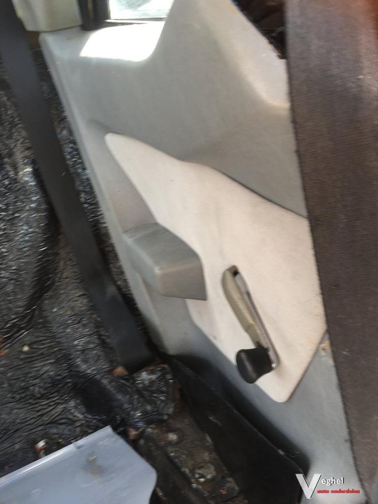 Mercedes W124 230ce Coupe handgeschakelde 5 bak 1987 Deurpan, -, -, Enlèvement, Utilisé