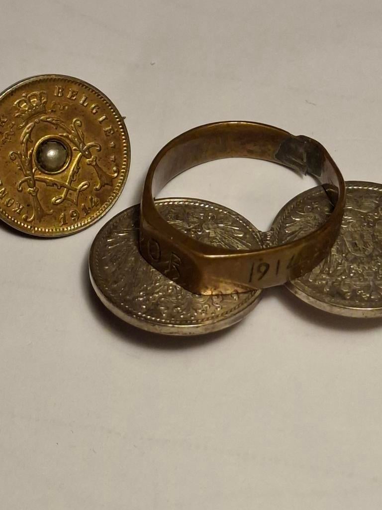 Ww1 trench art sieraden zeldzaam! 1914 1915, Verzamelen, Militaria | Algemeen, Ophalen of Verzenden, Landmacht, Embleem of Badge