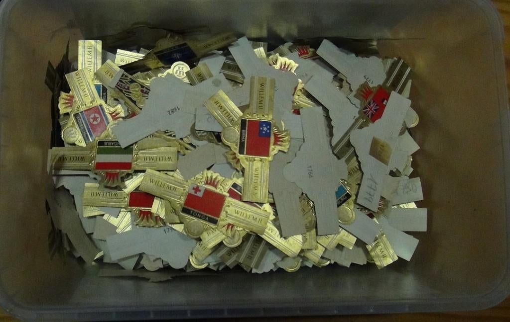 Bracelets à cigares Willem 2, armoiries amples, Collections, Articles de fumeurs, Briquets & Boîtes d'allumettes, Neuf, Bagues de cigare