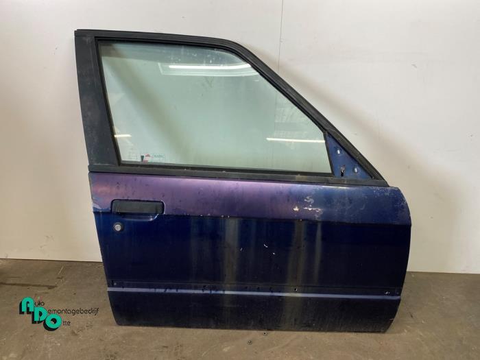 Portière 4portes avant droite d'un BMW 3-Serie (3-Serie 82-, -, 3 mois de garantie, Utilisé, Porte