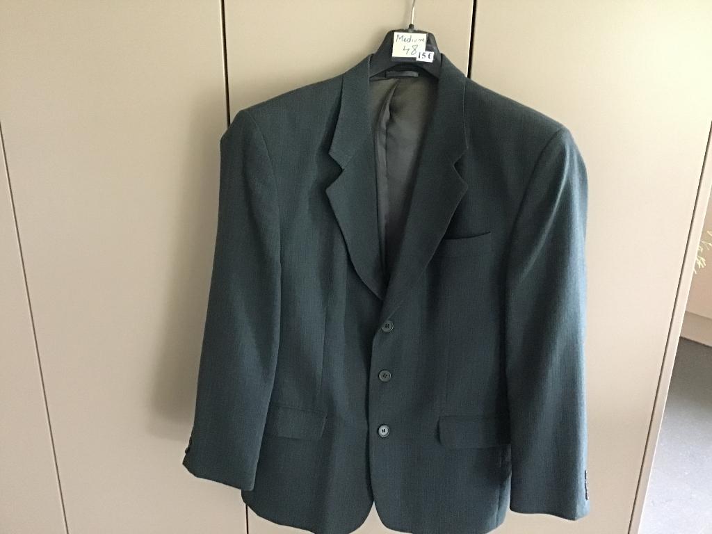 heren blazer maat 48 of medium voor 15 euro, Ophalen of Verzenden, Zo goed als nieuw, Maat 48/50 (M)