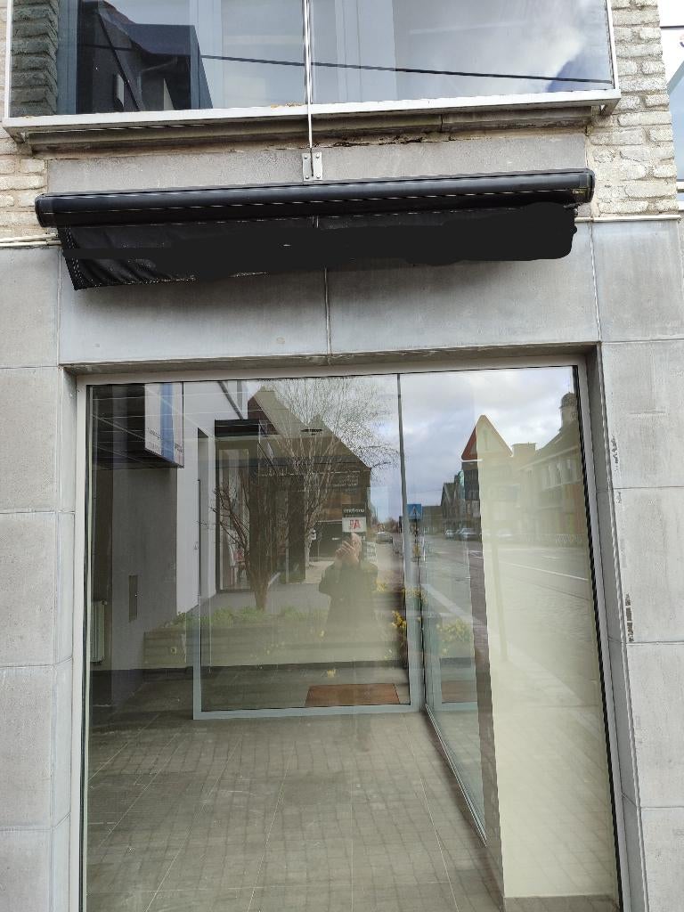 Stijlvolle zonnewering met motor “Somfy”, Jardin & Terrasse, Protection solaire, Enlèvement, À bras articulé