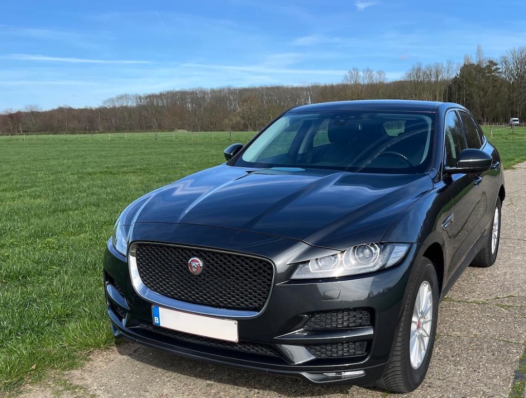 JAGUAR F-Pace Prestige 2.0D automatique 4x4 180 ch Euro 6, Articles professionnels, Enlèvement