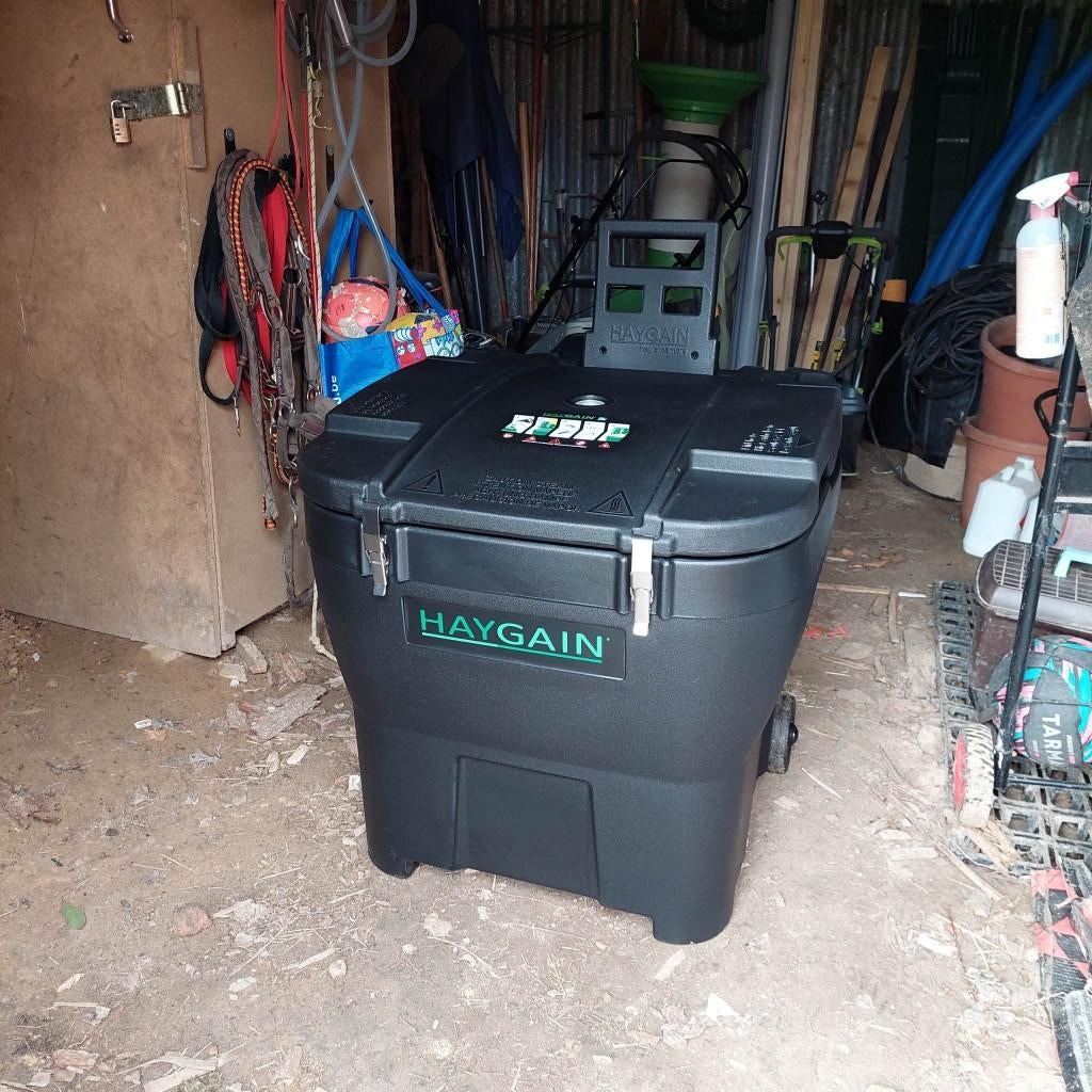 Hooistomer - Haygain 600, Ophalen