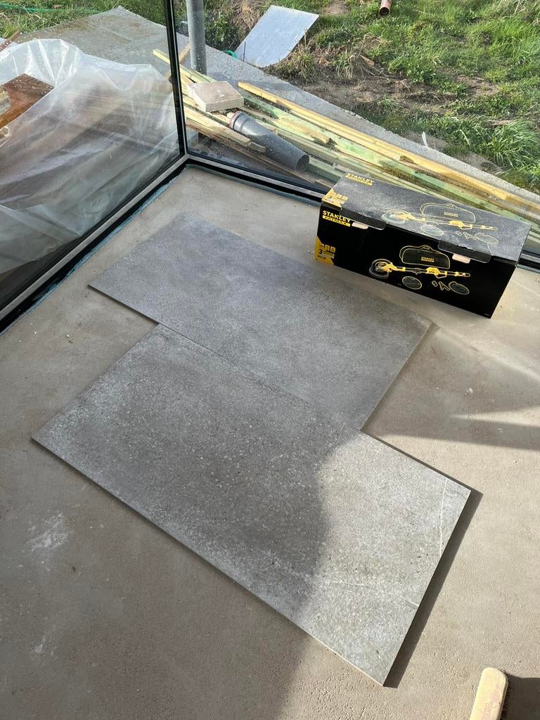 porcelaingres tegel 120x60cm greige 68m2, Ophalen