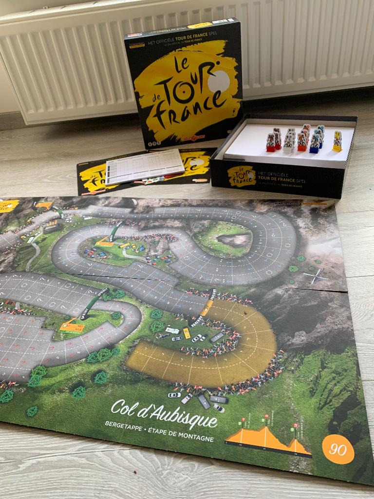 Jeu de société, Trois ou quatre joueurs, Enlèvement ou Envoi, Comme neuf, Just Games