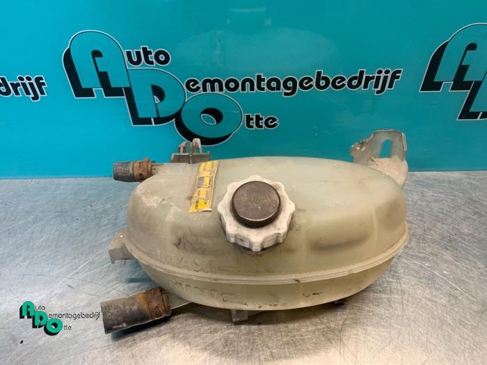 Réservoir d'expansion d'un Opel Movano (Movano 00-), Autos : Pièces & Accessoires, -, Opel, 3 mois de garantie, Utilisé
