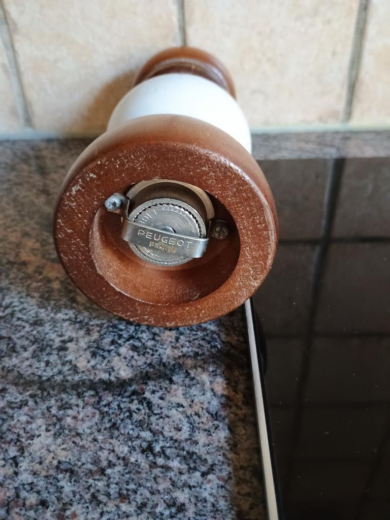 Peugeot pepermolen 18 cm, Antiquités & Art, Enlèvement ou Envoi