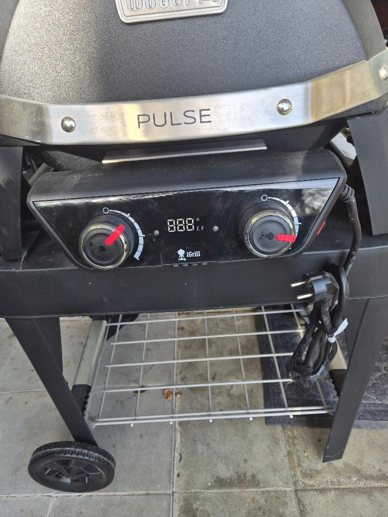 Barbecue électrique weber pulse 2000 avec support 350 euros, Jardin & Terrasse, Enlèvement, Comme neuf, Weber