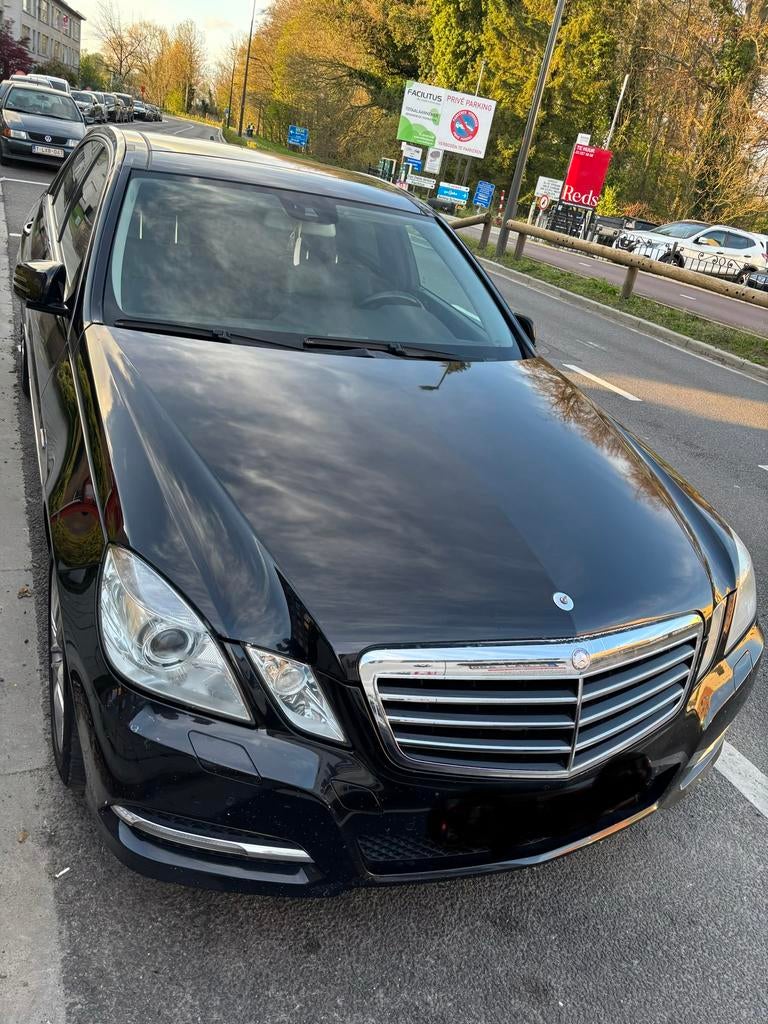 Mercedes E 300 full option, Autos, Cuir, Euro 5, Achat, Noir