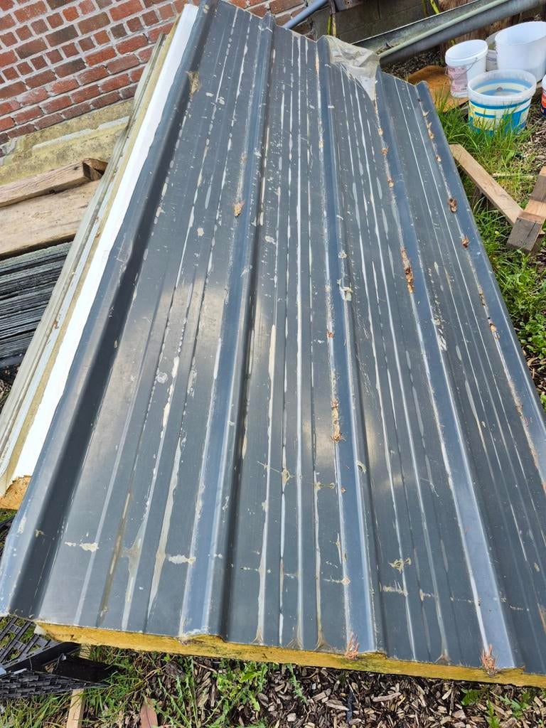 Tôle + isolation, Bricolage & Construction, Enlèvement