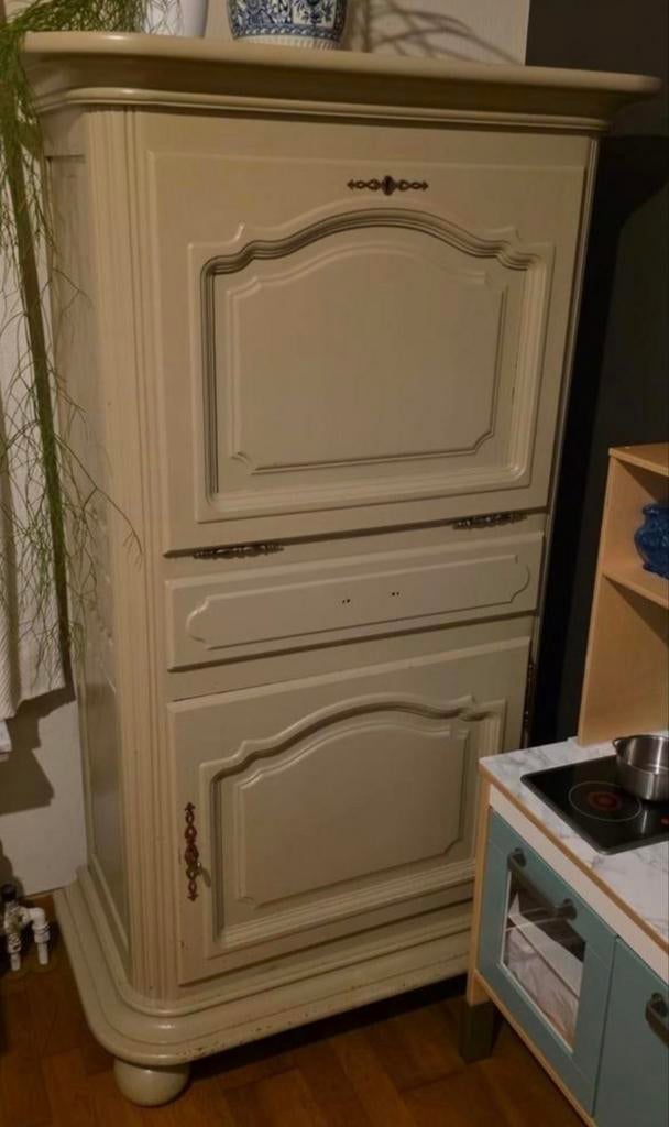 Gratis af te halen - Barkast, Huis en Inrichting, Ophalen