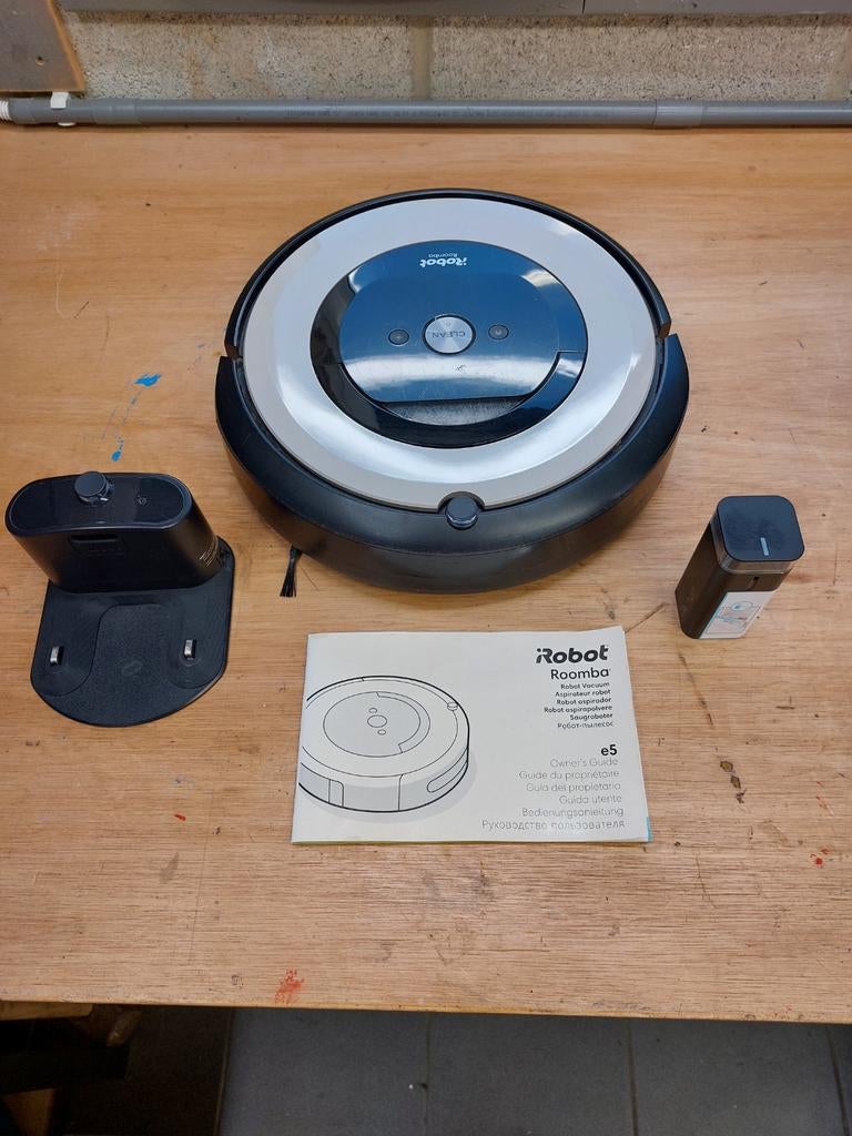 Robot aspirateur Roomba e5, Electroménager, Aspirateur