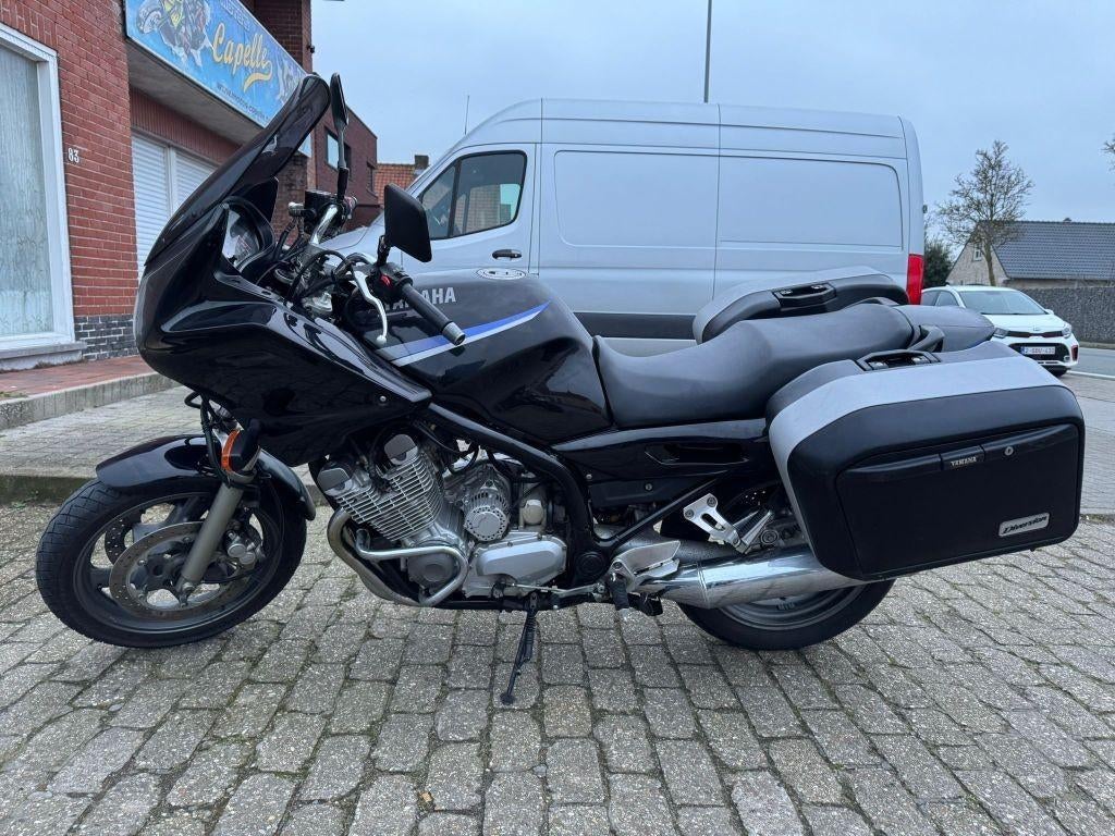 Yamaha XJ900