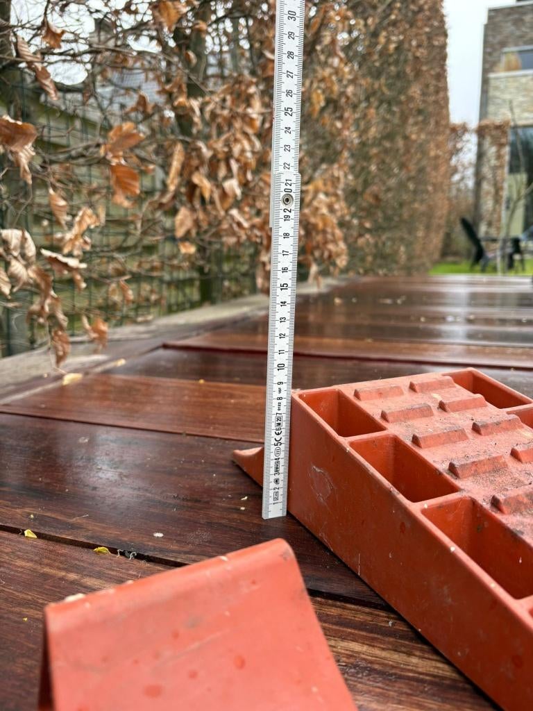 Oprijblok Froli met stopper, Ophalen, Gebruikt