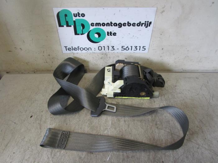 Veiligheidsgordel links-voor van een Fiat Punto (Punto 99-), Auto-onderdelen, Gebruikt, -, -, Ophalen of Verzenden