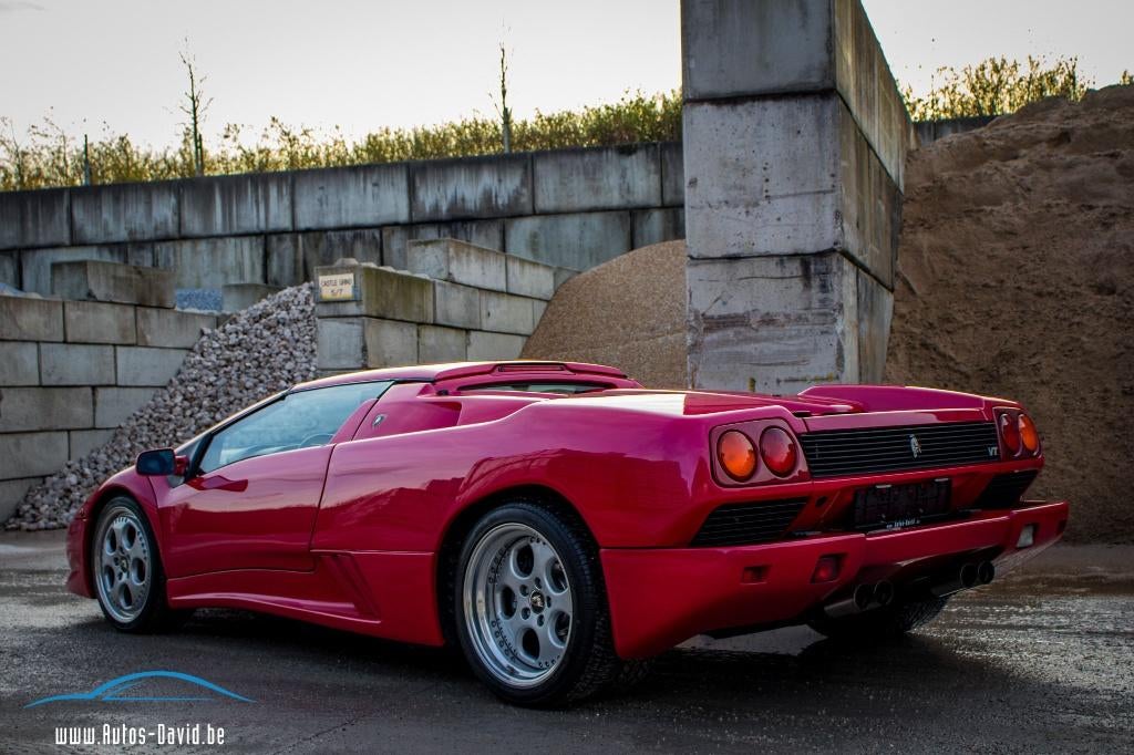 Lamborghini Diablo VT Roadster L144 5.7 V12 4WD ROSSO TARGA, Euro 2, Lederen bekleding, 390 kW, https://public.car-pass.be/vhr/e8fe5276-35bb-4f5f-b728-49468cd66309