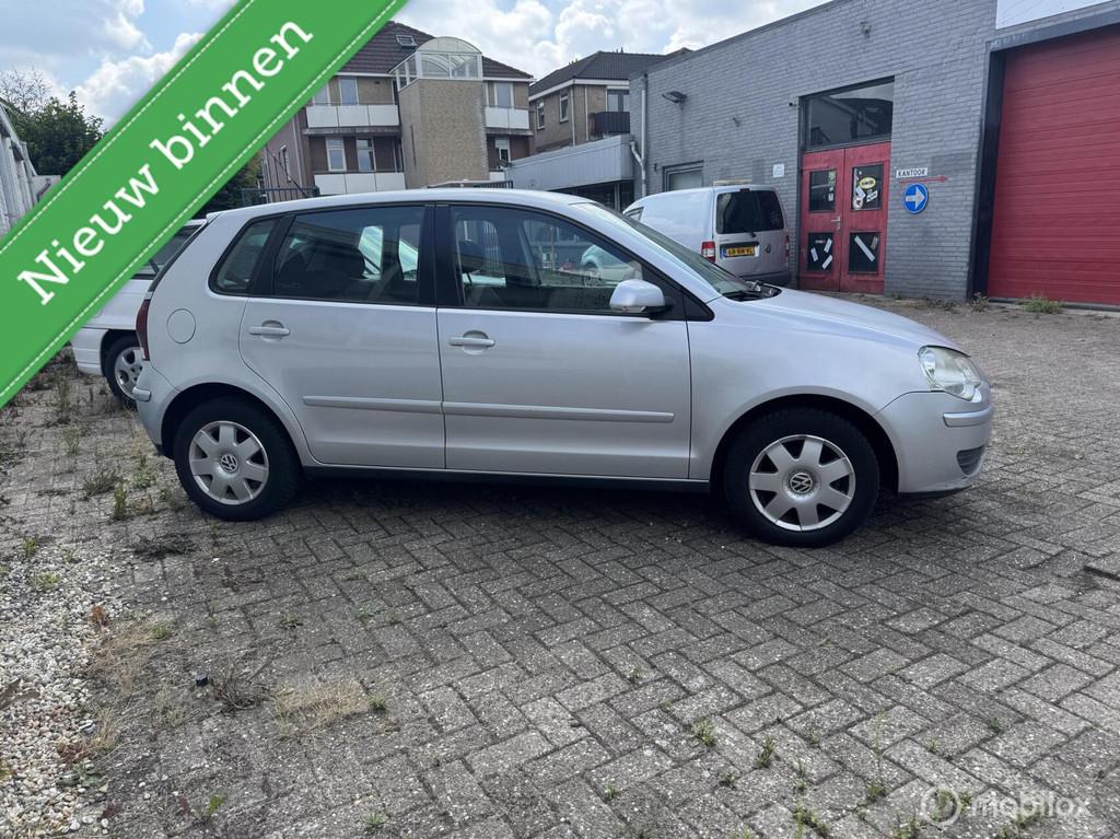 Volkswagen Polo 1.4-16V Trendline 5 Deurs Airco, Voorwielaandrijving, Bedrijf, 5 deurs, 1000 kg