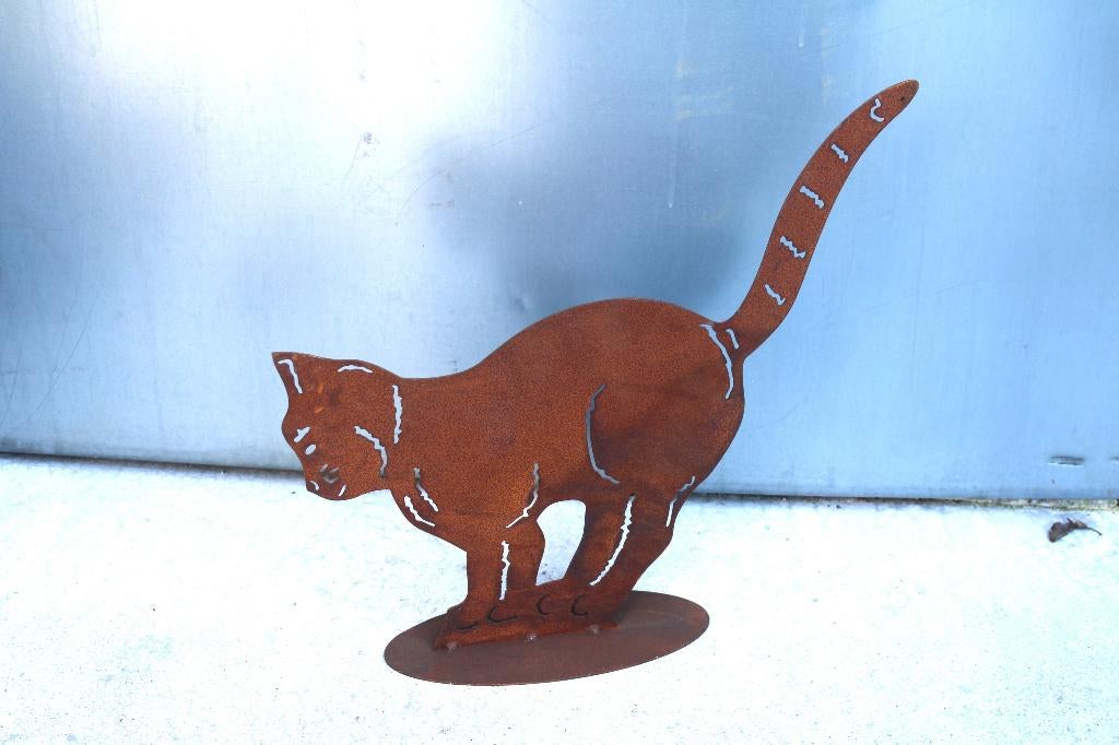 statue chat en fer forgé rouillé sur plaque ., Jardin & Terrasse, Enlèvement ou Envoi, Neuf