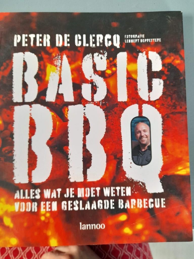 Boek Basic BBQ van Peter De Clercq, Boeken, Kookboeken, Ophalen of Verzenden, Zo goed als nieuw, Peter De Clercq, Overige gebieden