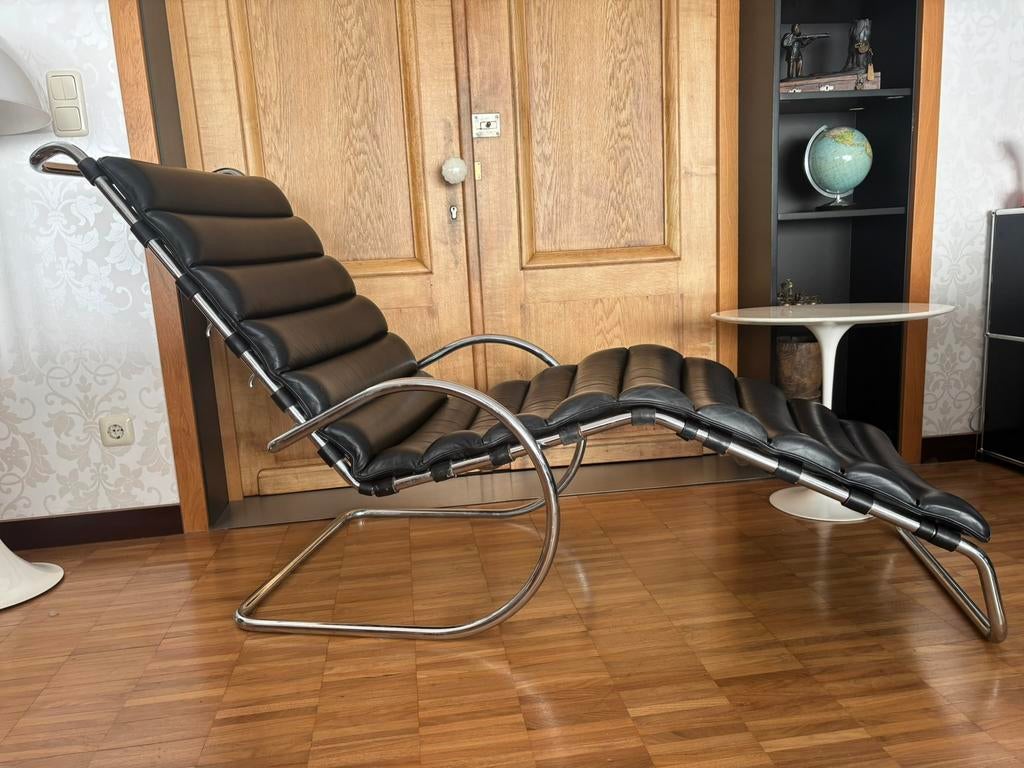 Knoll MR 242 de mies van der rohe, Enlèvement ou Envoi, Comme neuf