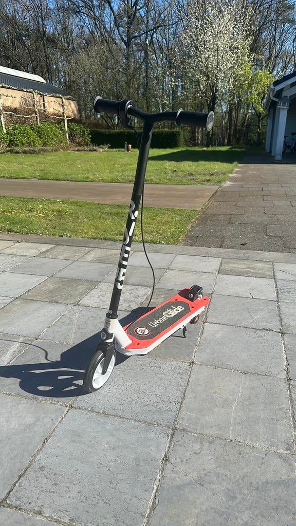 Urban glide -55  elektronische kinder step, Fietsen en Brommers, Steps, Ophalen, Zo goed als nieuw, Elektrische step (E-scooter)