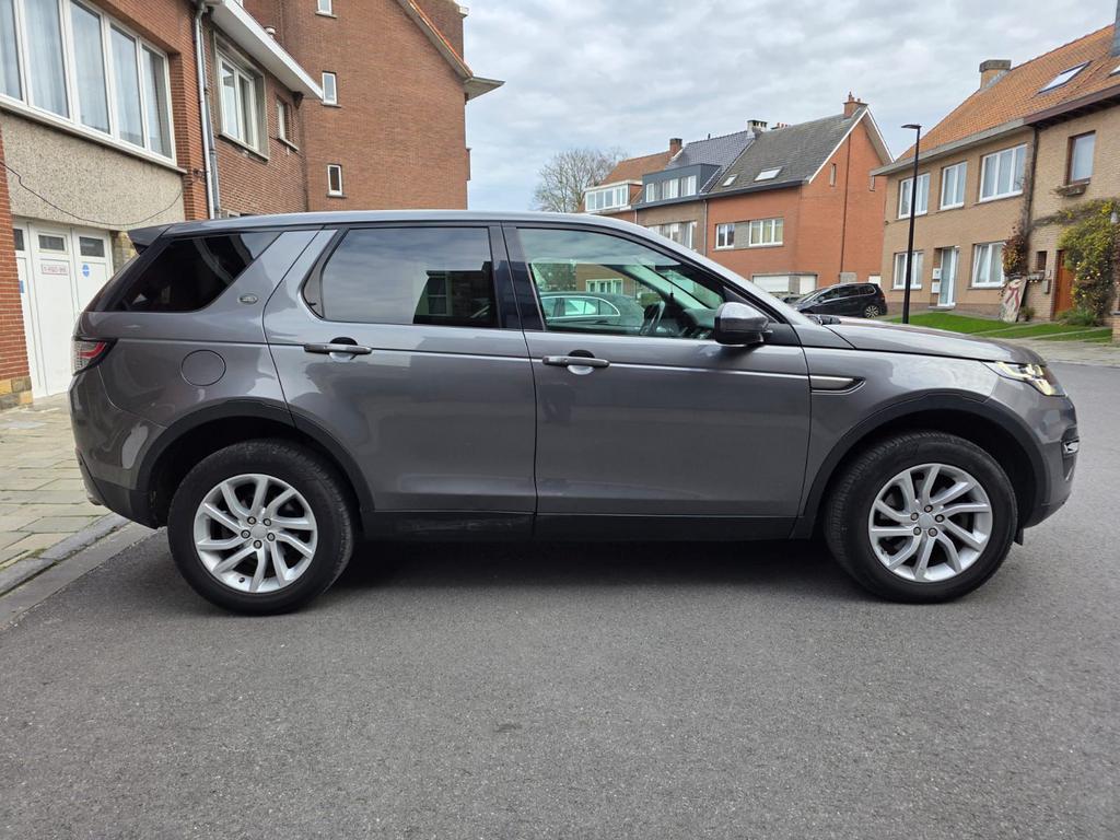 Land rover discovery sport 2.0 D 116000 km 7 places 12/2017, Autos, Cuir, Argent ou Gris, Achat, 7 places