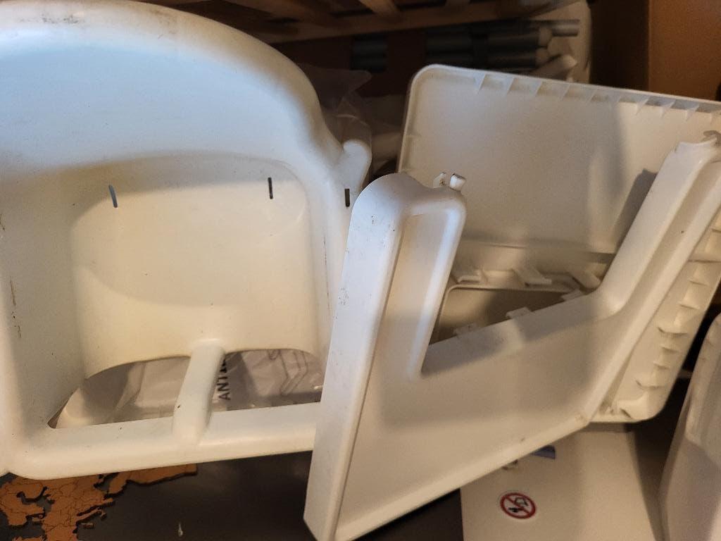 Ikea kinderstoel met tafelblad (8 stuks), Kinderen en Baby's, Kinderstoelen, Ophalen, Gebruikt, Afneembaar eetblad