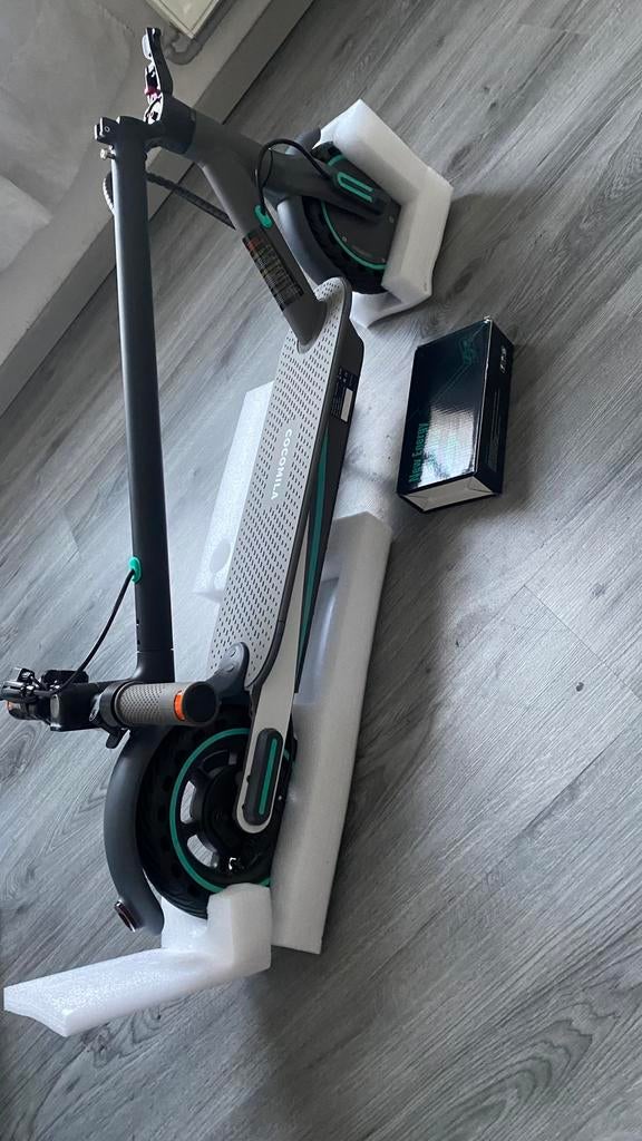 Trottinette électrique neuf + cligontant 25/31km/h 350 watt, Vélos & Vélomoteurs, Enlèvement, Neuf