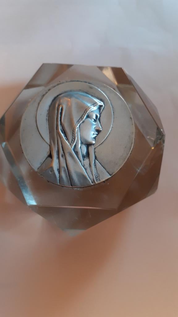 presse papier religieux cristal et vierge metal, Enlèvement ou Envoi