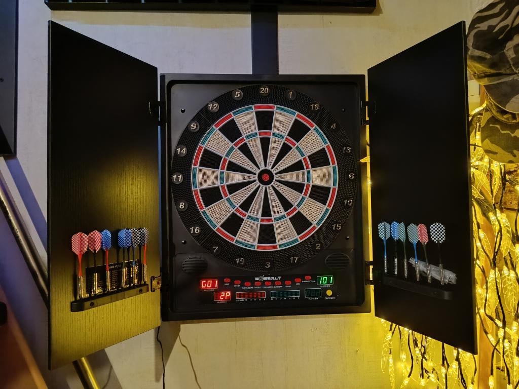 Elektronische Darts te koop., Sport en Fitness, Ophalen of Verzenden, Zo goed als nieuw, Elektronisch