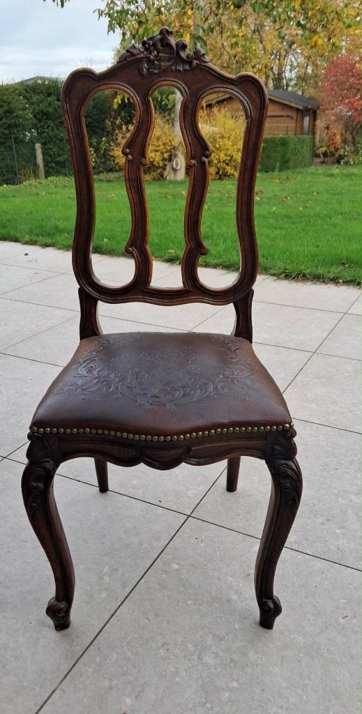Antieke luikse stoelen, Antiek en Kunst, Antiek | Meubels | Stoelen en Sofa's, Ophalen