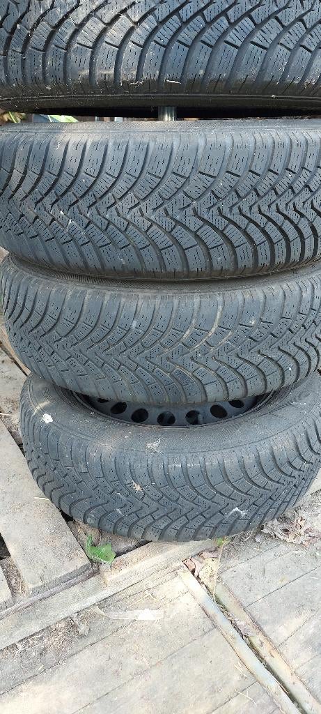 Jantes et pneus hiver Audi Q3, Véhicule de tourisme, Enlèvement, Utilisé, Pneus hiver