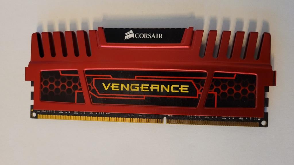 Corsair 4GB DDR3 RAM, Informatique & Logiciels, Mémoire RAM, Enlèvement ou Envoi, DDR3, Comme neuf, Desktop