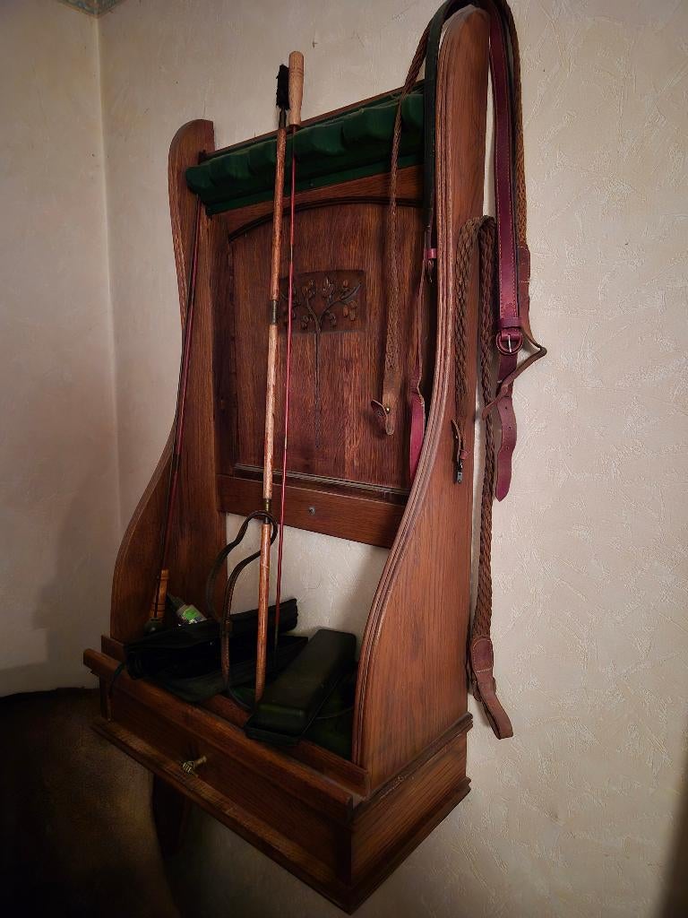 Wapenkast kettner, Ophalen