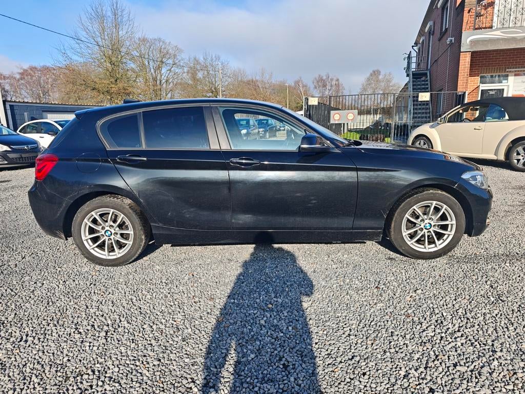 BMW 116 D bj 2017 avec 125 000 km en très bon état, Achat, Entreprise, Noir, Tissu