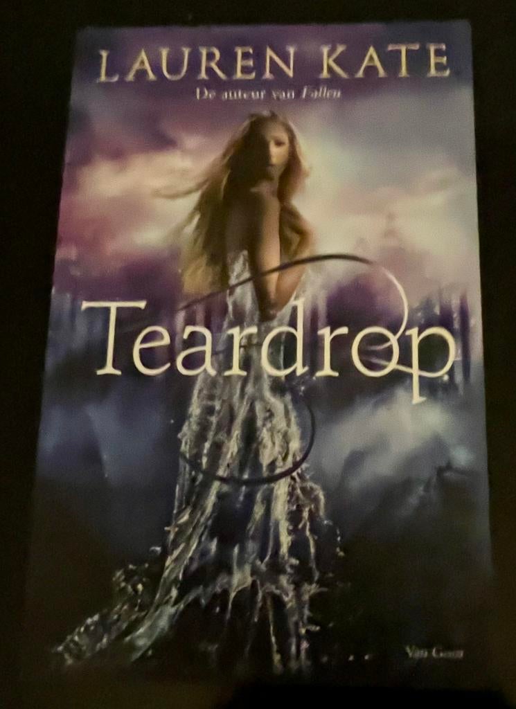 Lauren Kate - Teardrop, Livres, Livres pour enfants | Jeunesse | 13 ans et plus, Comme neuf, Fiction, Enlèvement ou Envoi