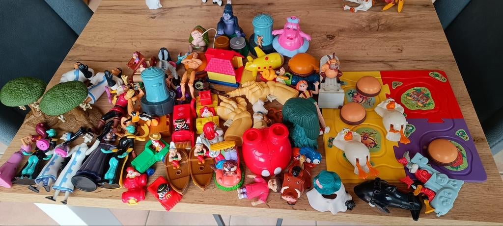 Les figurines des années 90 de Mc Donald, Collections, Enlèvement